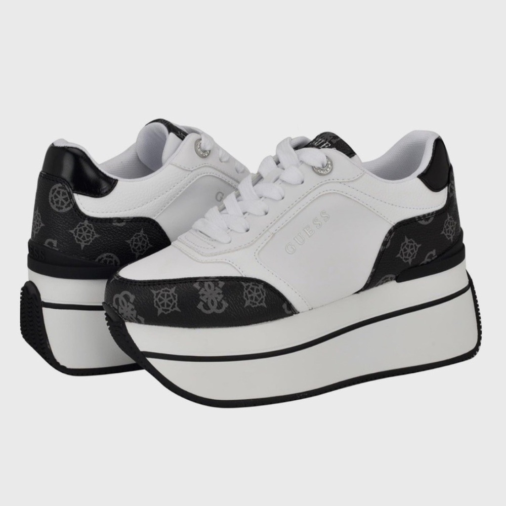 GUESS Camrio Casual Double Platform Lace-Up Sneakers